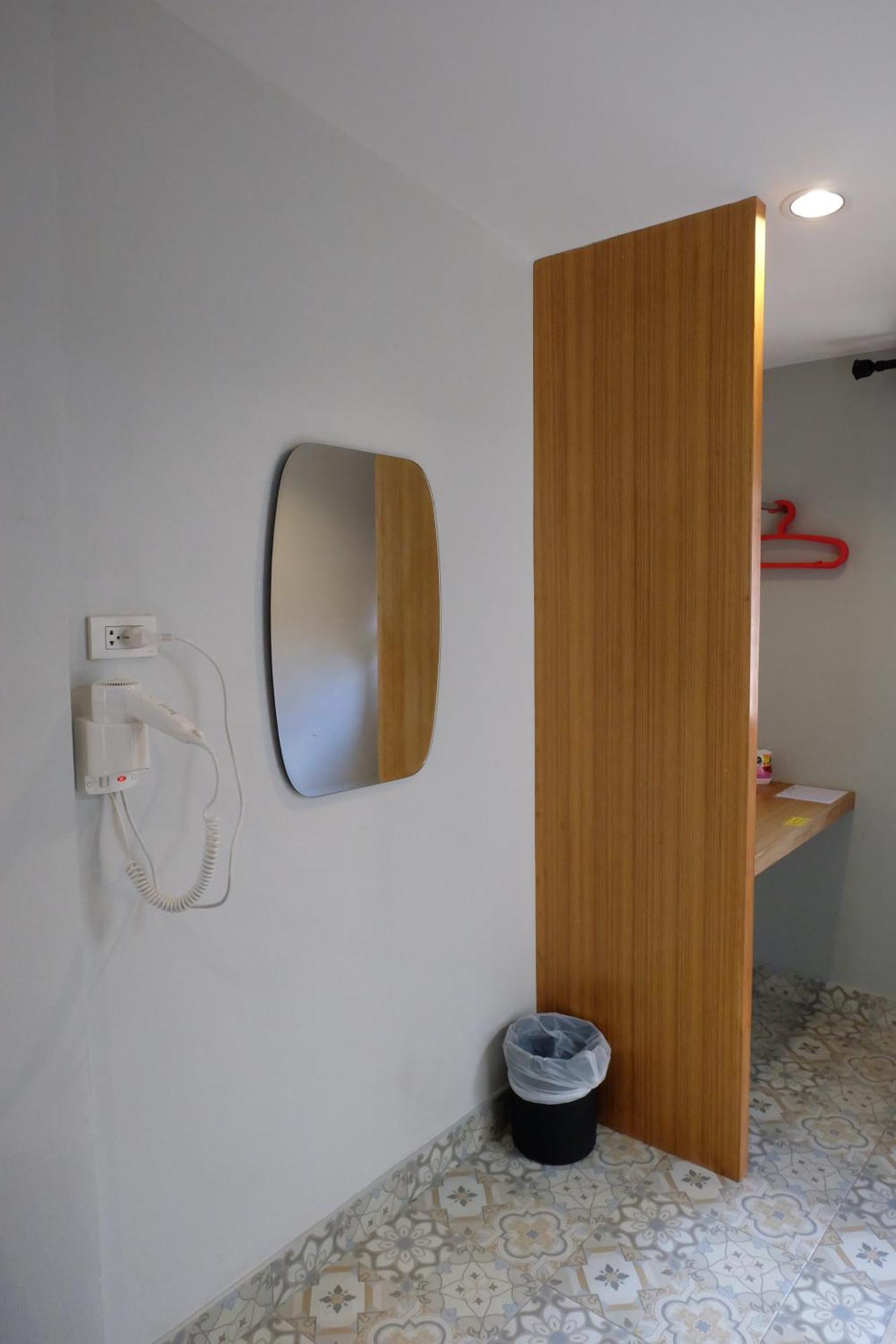 Warmwell Hostel Ban Chuk Kum Екстер'єр фото