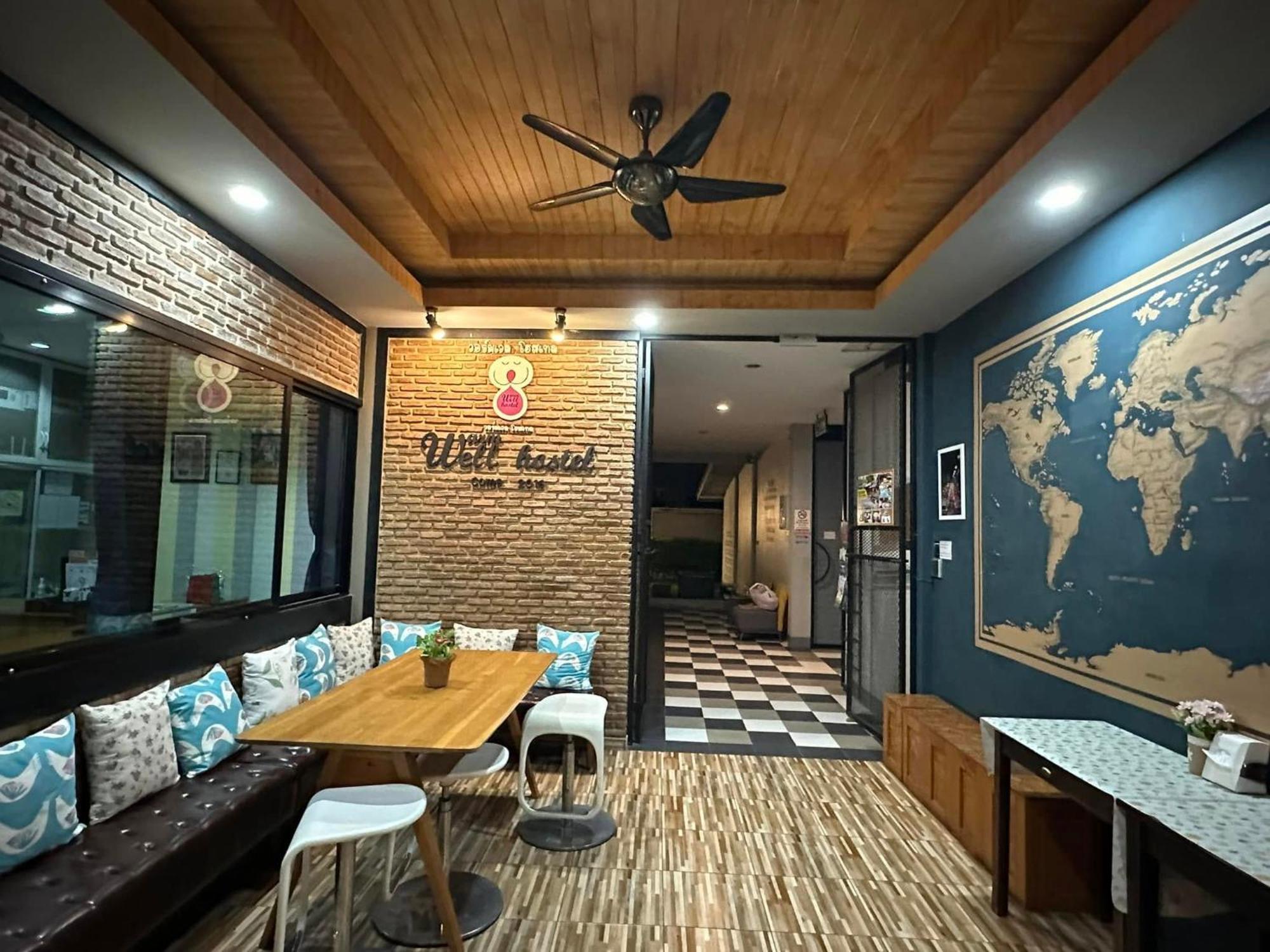 Warmwell Hostel Ban Chuk Kum Екстер'єр фото